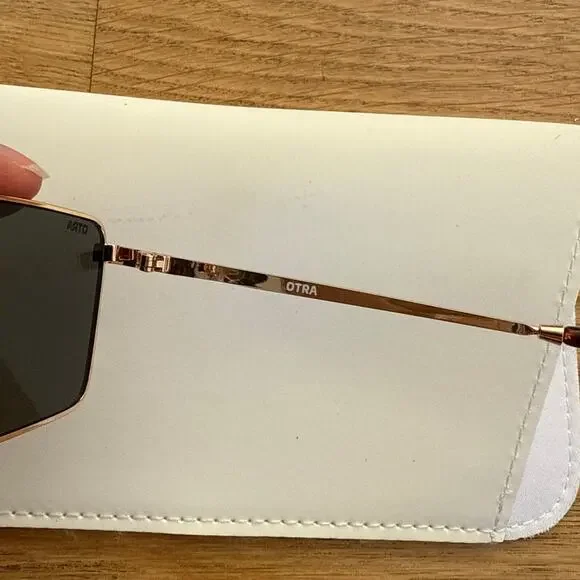 Otra Eyewear - Margo Square Frame Sunglasses in Gold & Brown